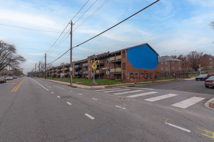 4907-4921 Frederick Ave, Baltimore, MD à vendre - Photo du bâtiment - Image 2 de 62
