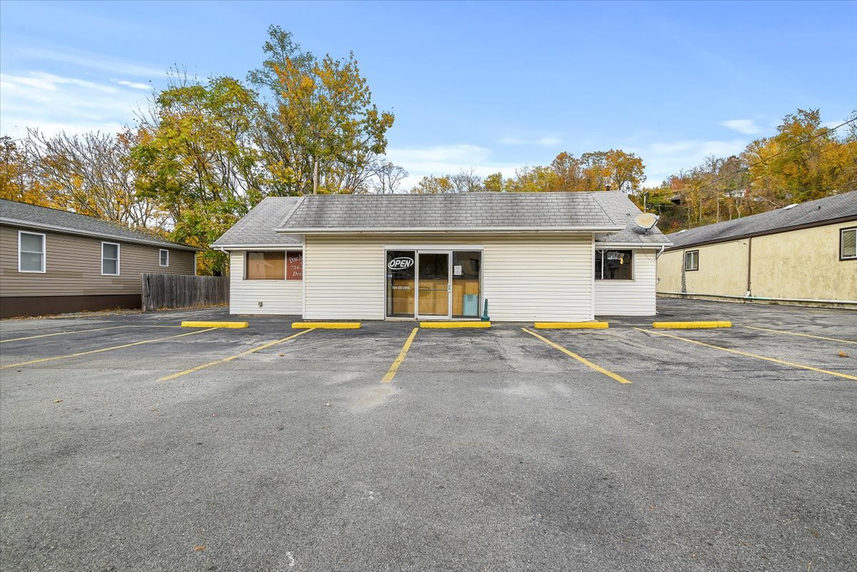 1081 E Maiden St, Washington, PA for sale Building Photo- Image 1 of 1