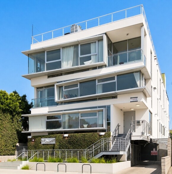 12770 Caswell Ave, Los Angeles, CA à vendre - Photo du bâtiment - Image 2 de 47