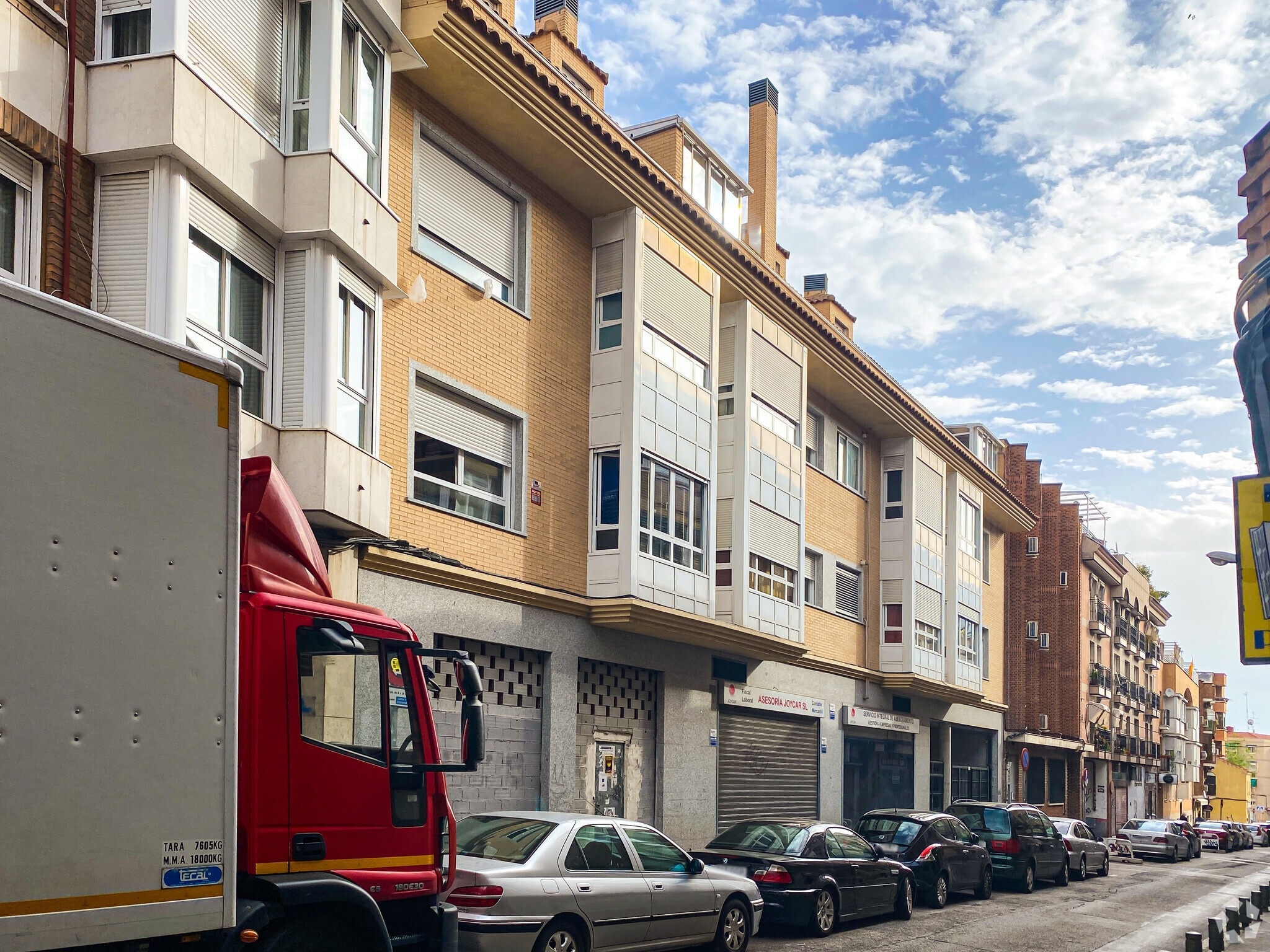 Multifamily in Leganés, Madrid for sale Primary Photo- Image 1 of 2