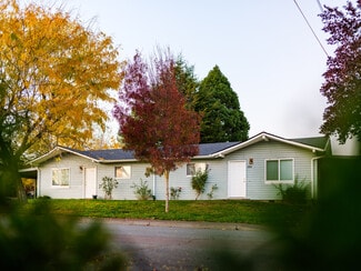 Plus de détails pour 322 Williams St, Independence, OR - Multi-résidentiel à vendre