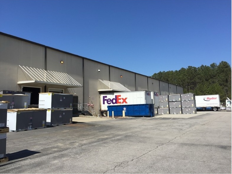 230 Business Park Blvd, Columbia, SC for lease Building Photo- Image 1 of 5