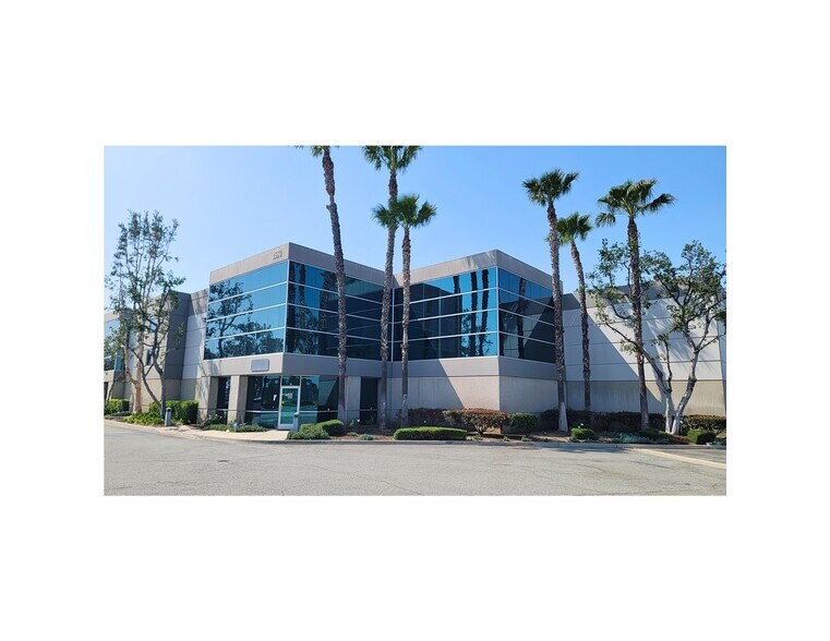 1550 Milliken Ave, Ontario, CA à louer - Photo du bâtiment - Image 1 de 4