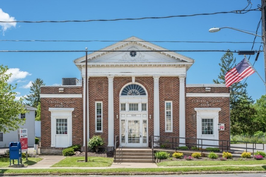 3235 Fulton Ave, Central Square, NY à vendre - Photo principale - Image 1 de 12