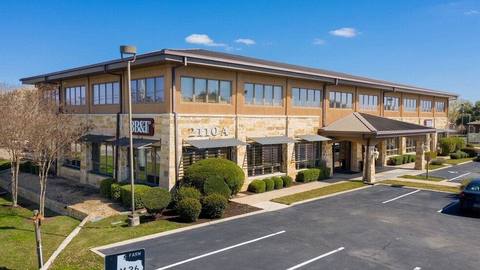 2110 Boca Raton Dr, Austin, TX for lease - Building Photo - Image 3 of 8