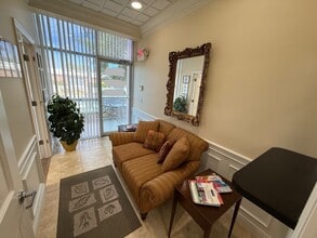 415 S Babcock St, Melbourne, FL for lease Interior Photo- Image 2 of 8