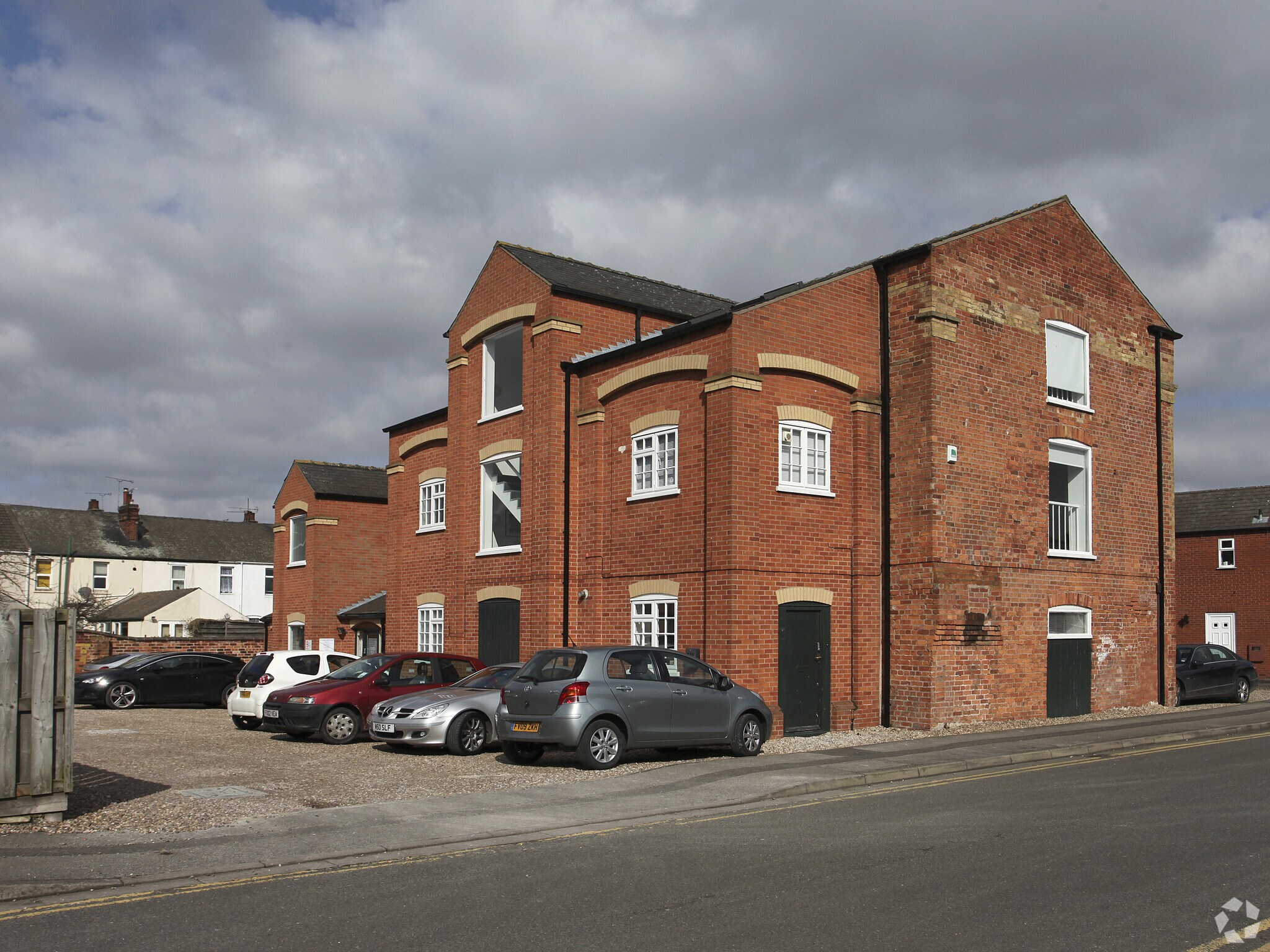 Roman Whar, Lincoln for lease Primary Photo- Image 1 of 4