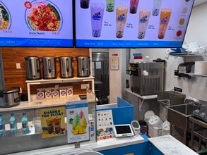 4211 Waialae Ave, Honolulu, HI for lease Interior Photo- Image 2 of 2