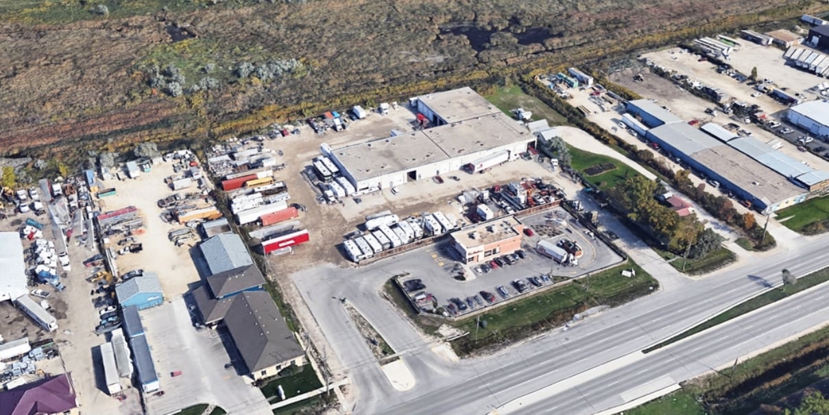1525 Dugald Rd, Winnipeg, MB for lease Primary Photo- Image 1 of 7