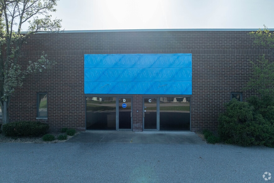 2146 Enterprise Pky, Twinsburg, OH à vendre - Photo du bâtiment - Image 3 de 5