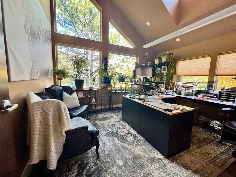 10354 W Chatfield Ave, Littleton, CO for lease - Building Photo - Image 2 of 10