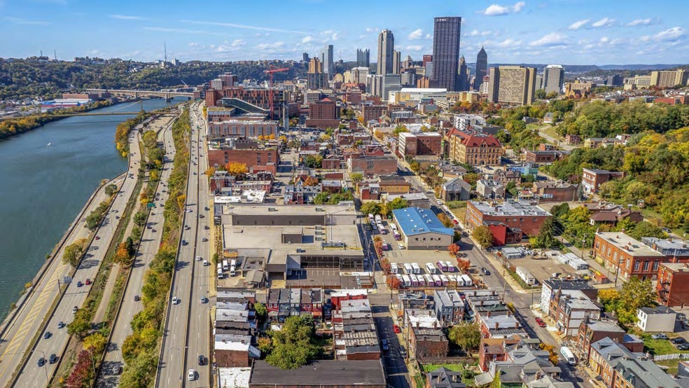 1625 Forbes Ave, Pittsburgh, PA à vendre - Photo du bâtiment - Image 1 de 2
