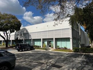 More details for 3700 N 29th Ave, Hollywood, FL - Industrial for Lease