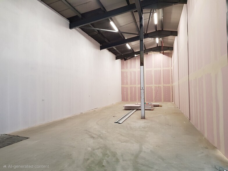 7 Edgefield Rd, Loanhead à louer - Photo du bâtiment - Image 2 de 8