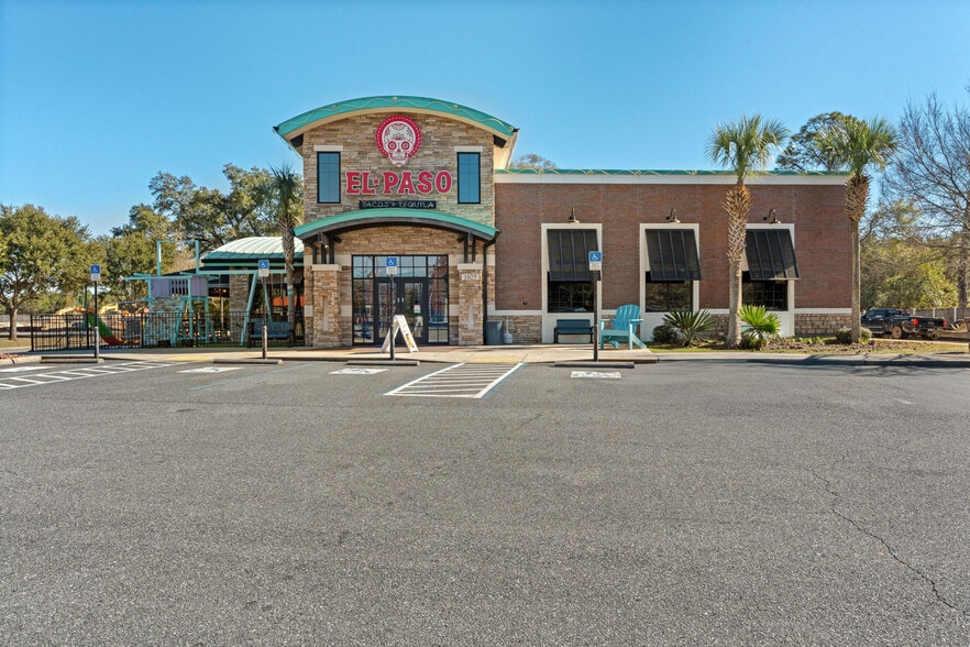 1025 Industrial Dr, Crestview, FL à vendre - Photo du bâtiment - Image 1 de 71