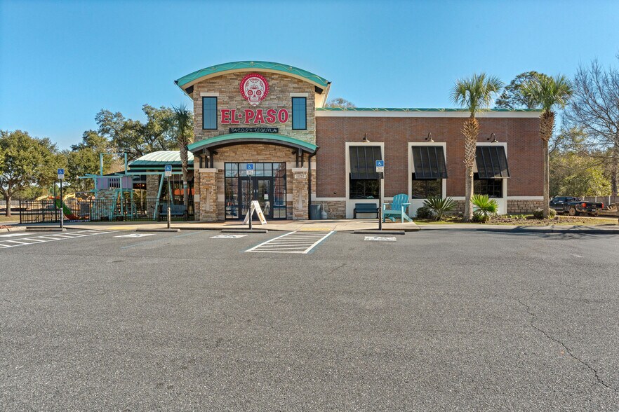 1025 Industrial Dr, Crestview, FL à vendre - Photo du bâtiment - Image 2 de 73