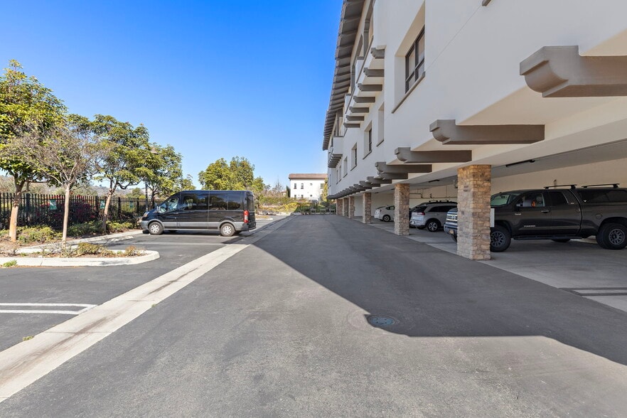 31601 Avenida Los Cerritos Rd, San Juan Capistrano, CA for lease - Building Photo - Image 2 of 26