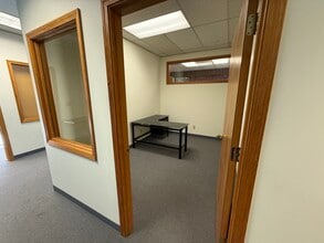 4720 200th St SW, Lynnwood, WA for lease Interior Photo- Image 2 of 11