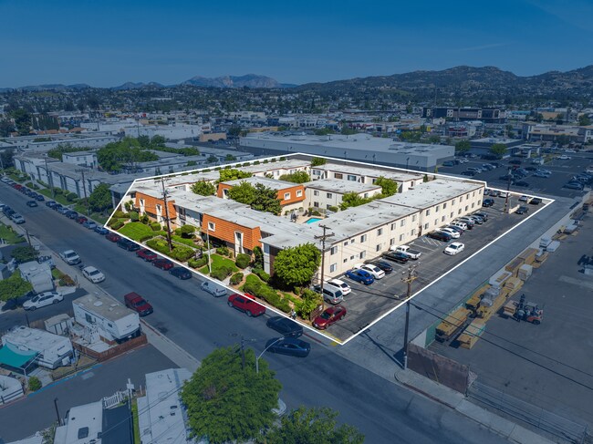More details for 229 Shady ln, El Cajon, CA - Multifamily for Sale