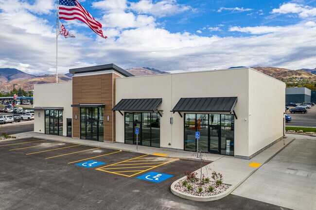 More details for 2468 S Highway 89, Woods Cross, UT - Retail for Lease