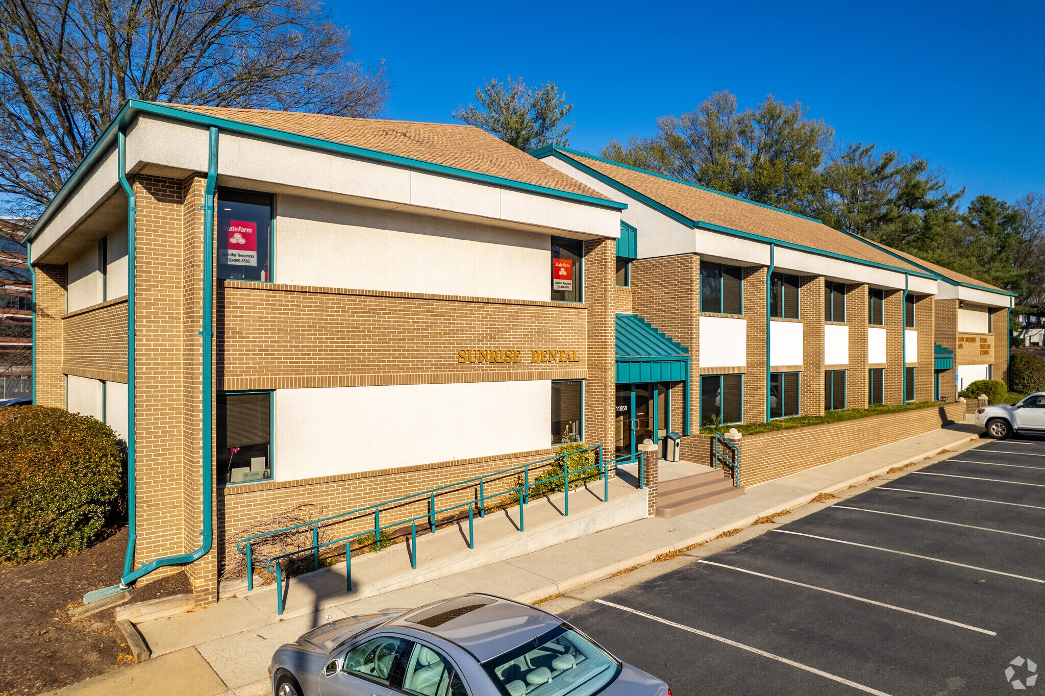 11860-11864 Sunrise Valley Dr, Reston, VA for lease Primary Photo- Image 1 of 36