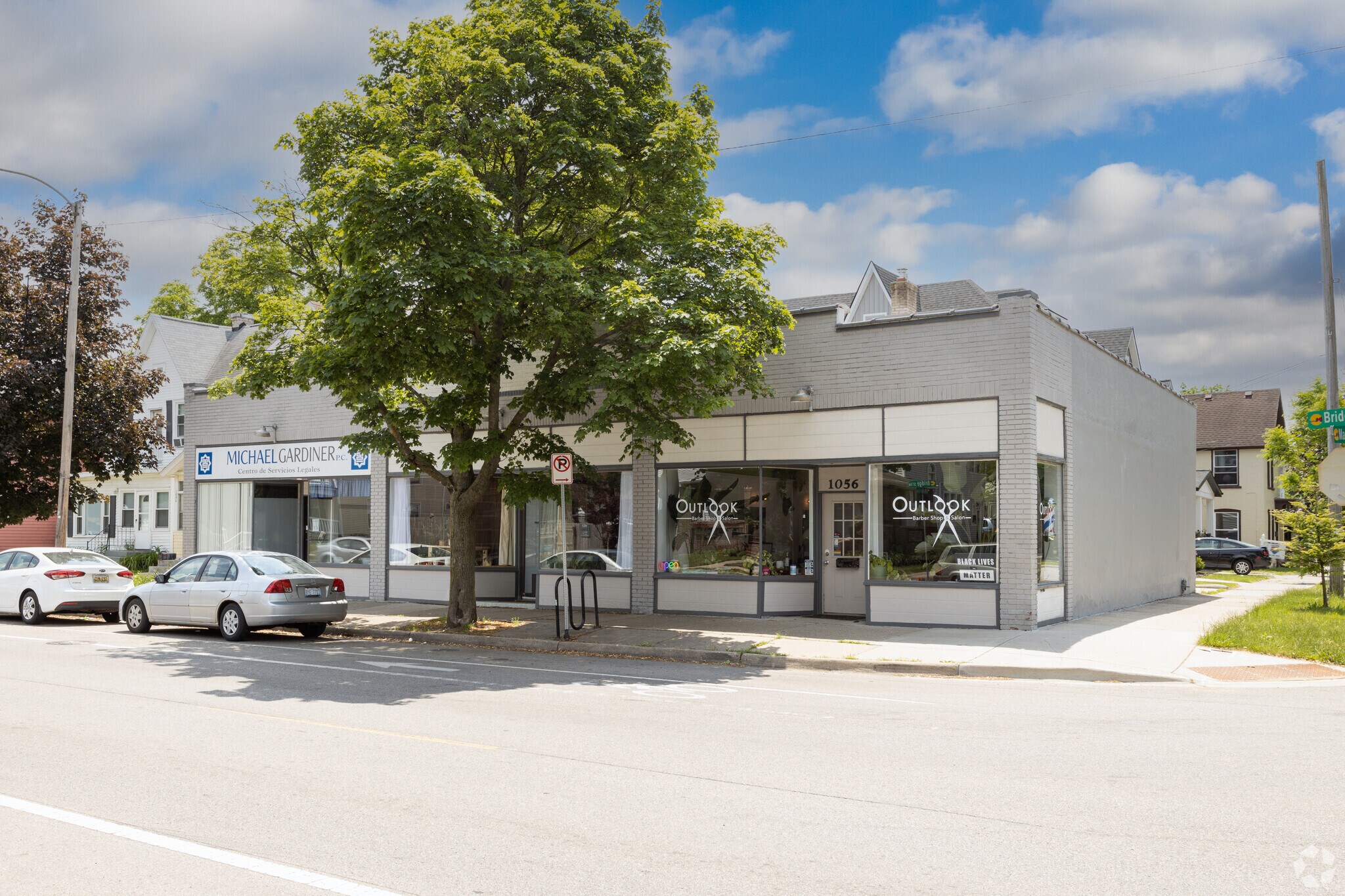 1052-1056 Bridge St NW, Grand Rapids, MI for lease Primary Photo- Image 1 of 3