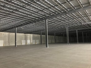 9405 Fm 812, Austin, TX for sale Interior Photo- Image 2 of 2