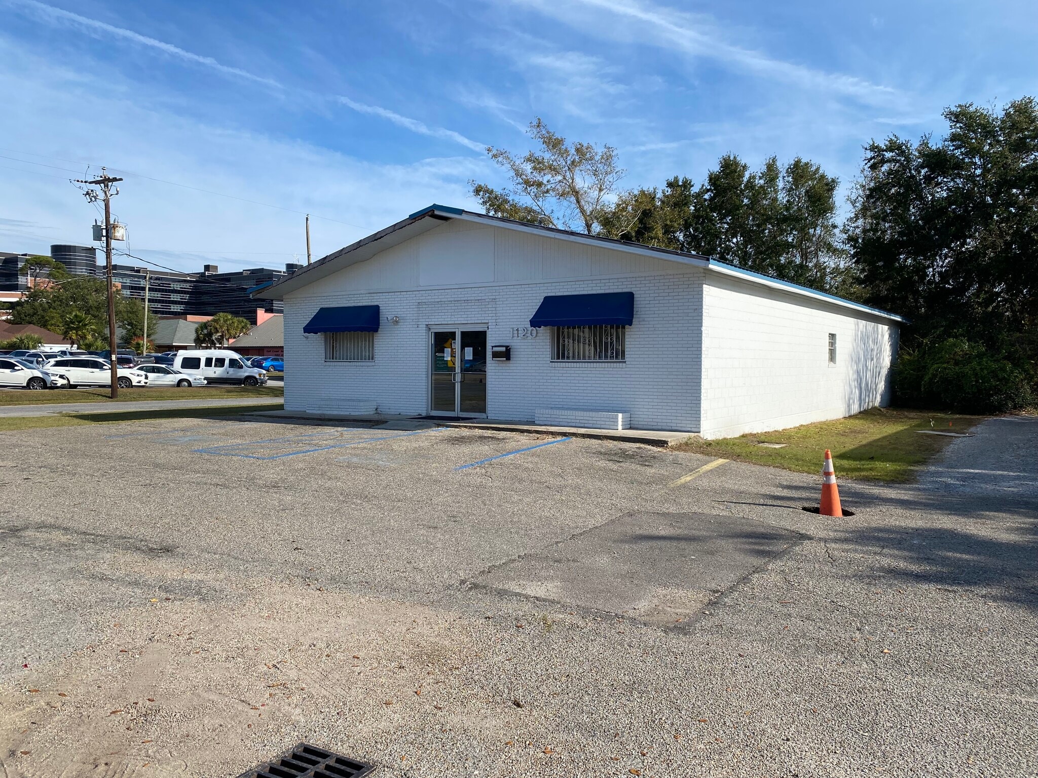 1120 Broad Ave, Gulfport, MS for lease Primary Photo- Image 1 of 12