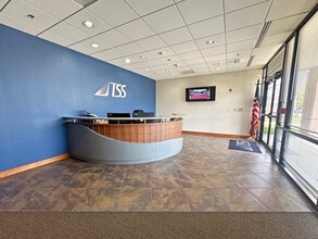 7226 Lee Deforest Dr, Columbia, MD for lease Building Photo- Image 2 of 5