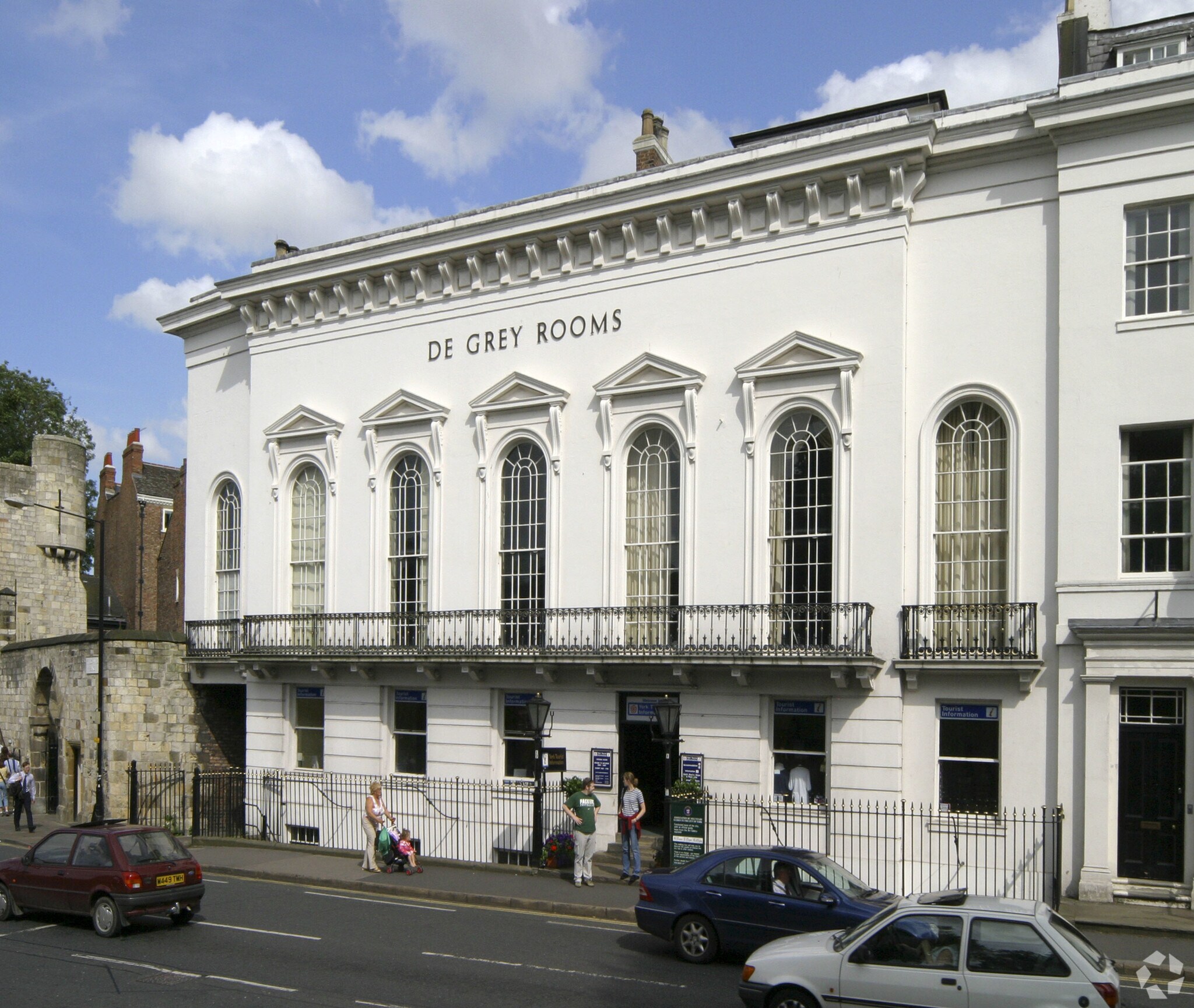 St Leonards Pl, York for lease Primary Photo- Image 1 of 2