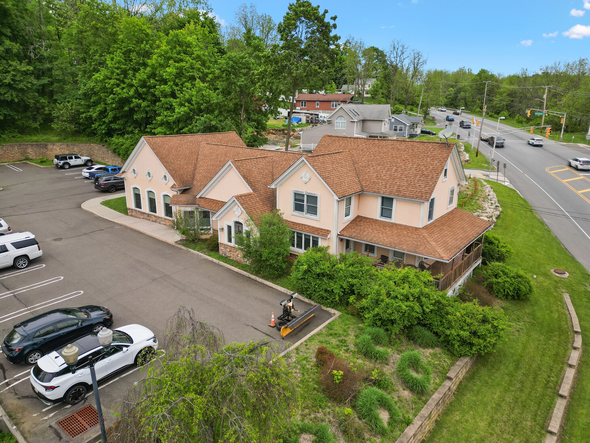 137 Rutherford Ave, Franklin, NJ for lease Building Photo- Image 1 of 39