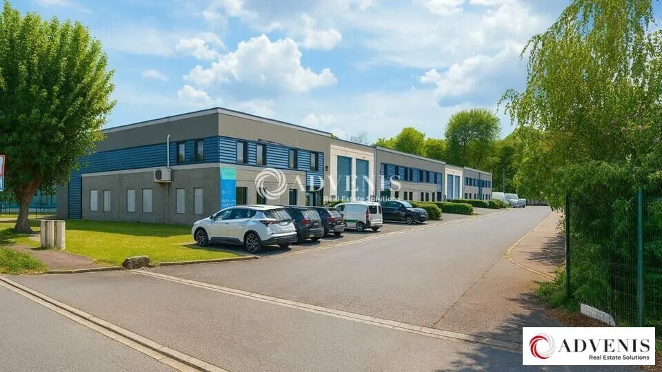 Flex in Lesquin for lease Building Photo- Image 1 of 6