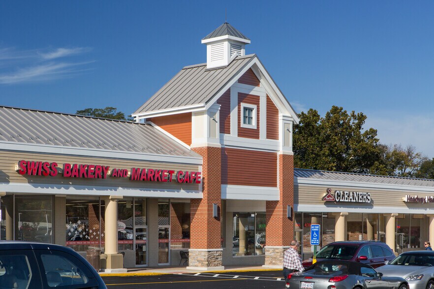 5204 Port Royal Rd, Springfield, VA à louer - Photo du bâtiment - Image 3 de 8