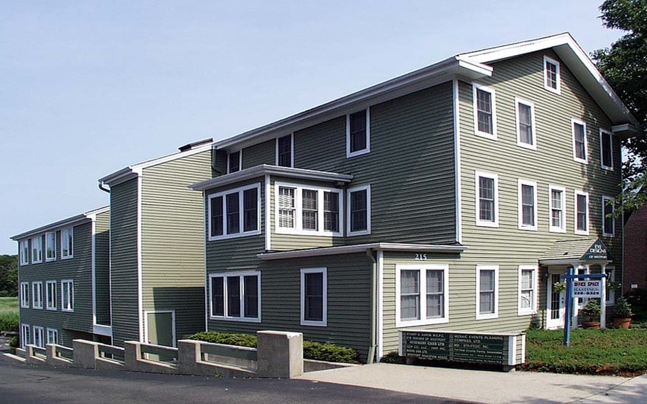 215 Main St, Westport, CT for lease - Primary Photo - Image 1 of 2