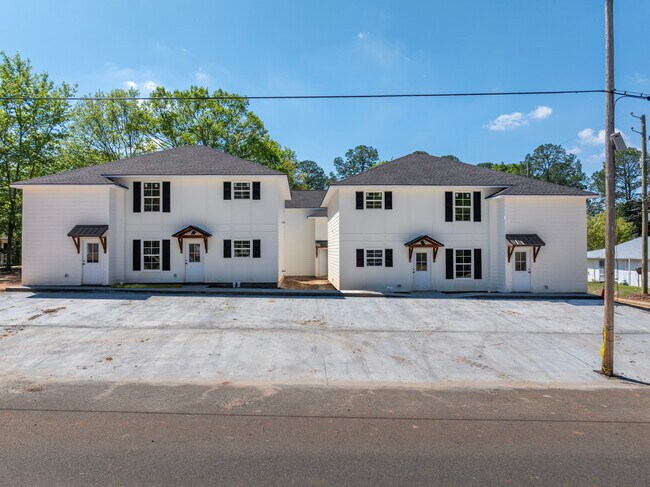 Plus de détails pour 414 6th E st, Tifton, GA - Multi-résidentiel à vendre