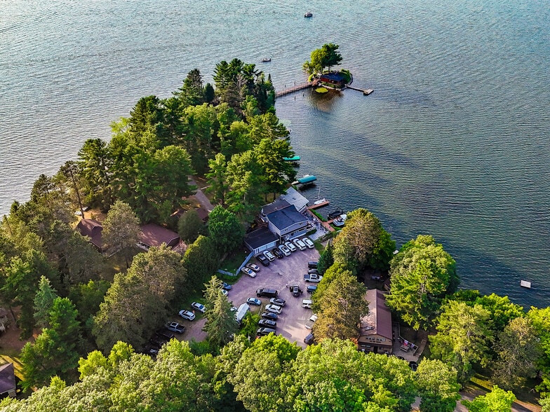 10338 Big Arbor Vitae Dr, Woodruff, WI for sale - Building Photo - Image 2 of 34