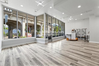 7921 SW Old Capitol Hwy, Portland, OR for lease Interior Photo- Image 1 of 11