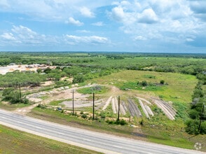 10920 E US Highway 87, Adkins, TX - Aerial map view