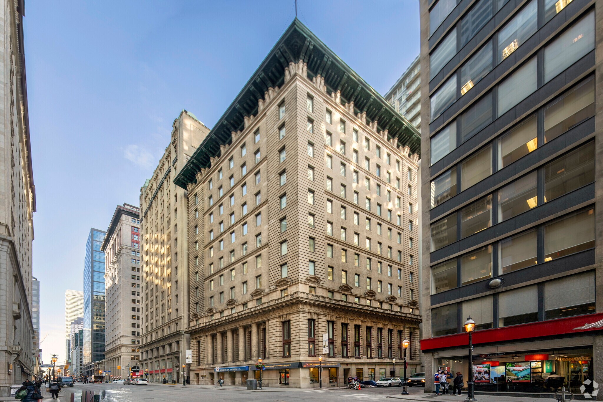 67 Yonge St, Toronto, ON à louer Photo du bâtiment- Image 1 de 14