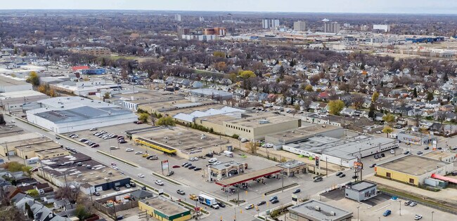 Plus de détails pour 910 Wall St, Winnipeg, MB - Terrain à louer