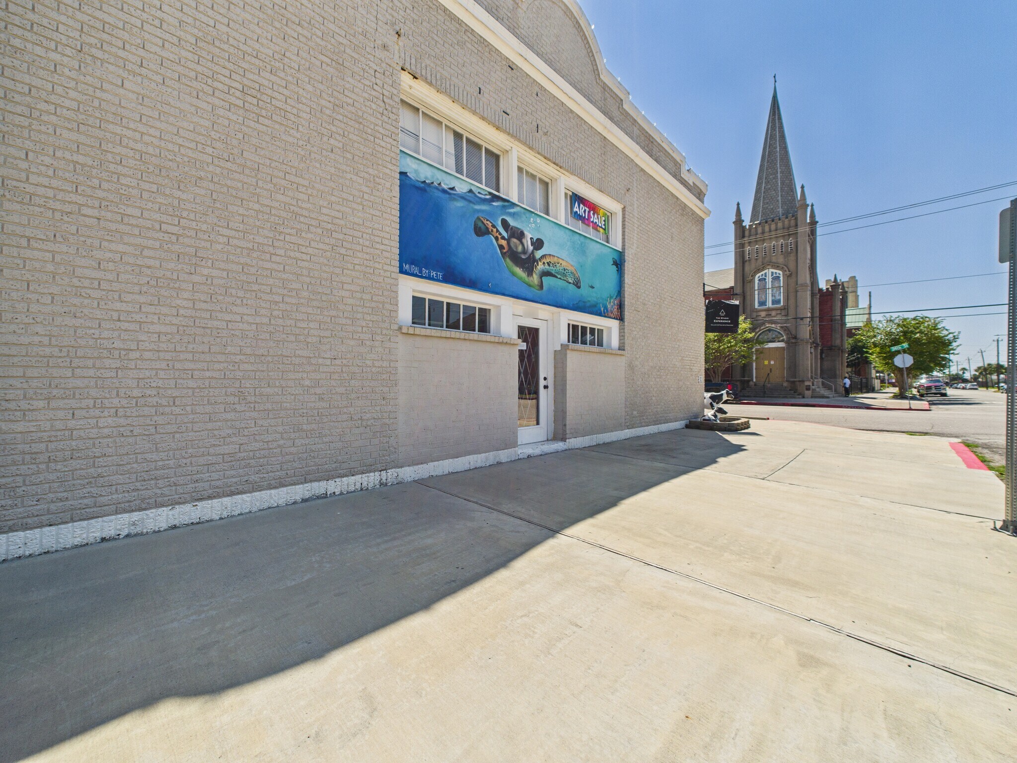 2327 Winnie St, Galveston, TX for sale Primary Photo- Image 1 of 21