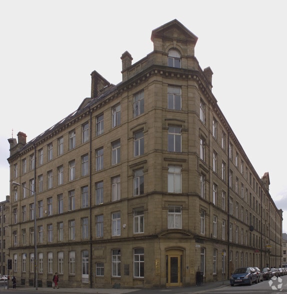 8 Upper Piccadilly, Bradford for lease - Building Photo - Image 2 of 3