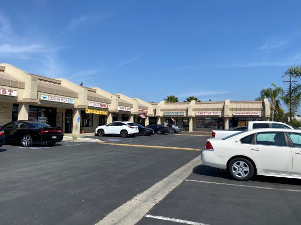 3253-3255 E South St, Long Beach, CA for lease - Building Photo - Image 1 of 4