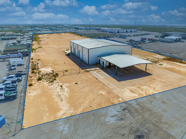 9215 W County Road 127, Midland, TX for lease - Building Photo - Image 2 of 17