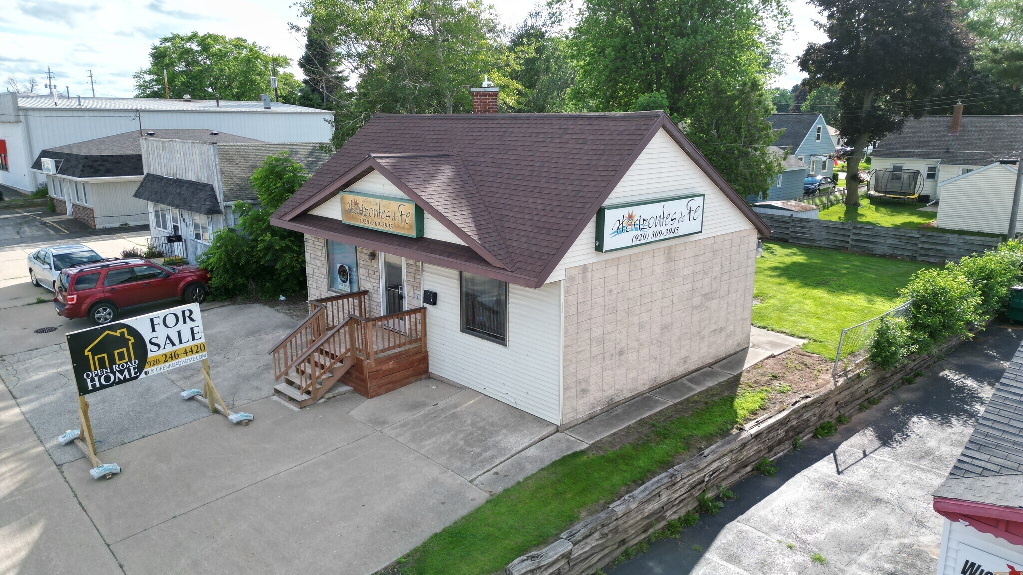 802 S Military Ave, Green Bay, WI à vendre Photo du bâtiment- Image 1 de 1