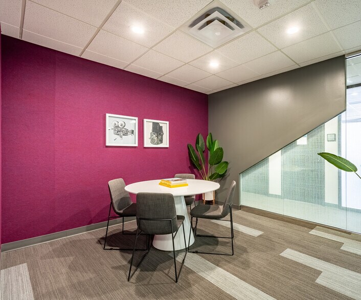 4099 McEwen Rd, Dallas, TX à louer - Photo intérieure - Image 3 de 5