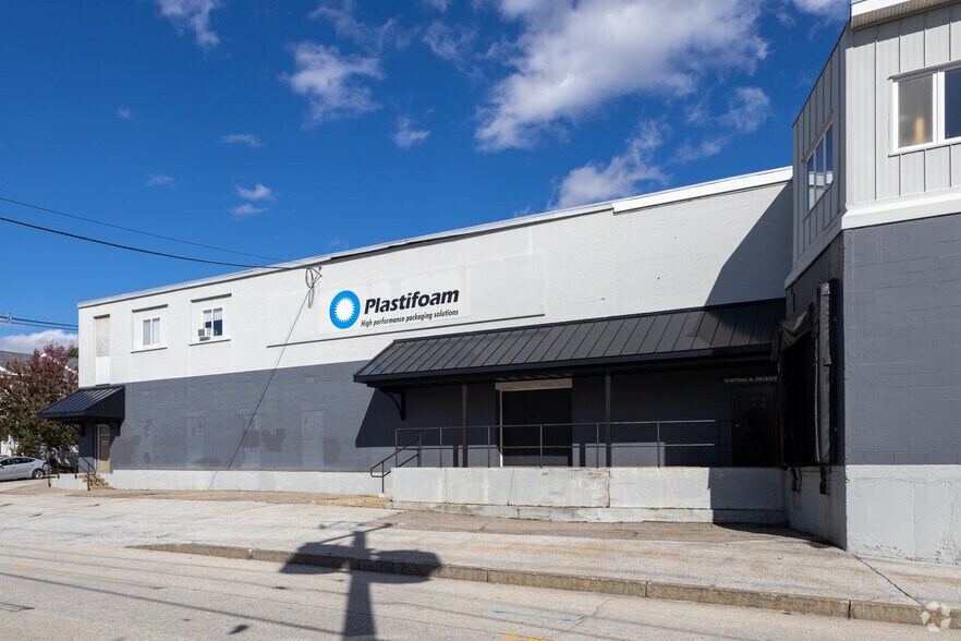 223 Second St, Manchester, NH à louer - Photo du bâtiment - Image 3 de 10