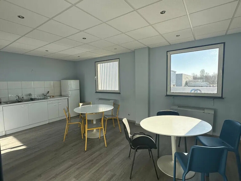 Industriel dans Strasbourg à louer - Photo intérieure - Image 3 de 4