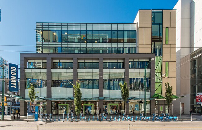 Plus de détails pour 720 Robson St, Vancouver, BC - Bureau à louer