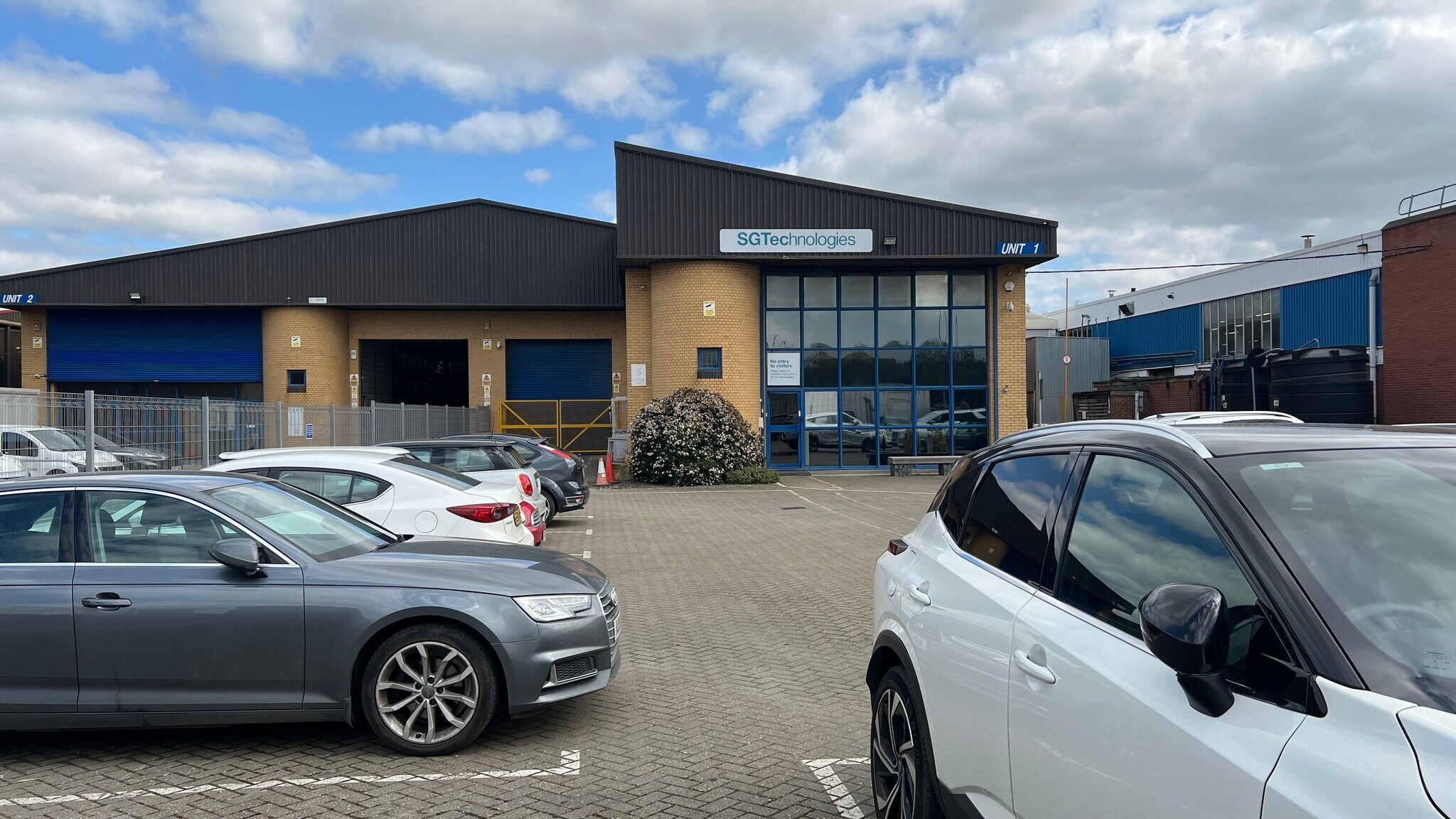 Coldharbour Ln, Rainham for lease Building Photo- Image 1 of 4